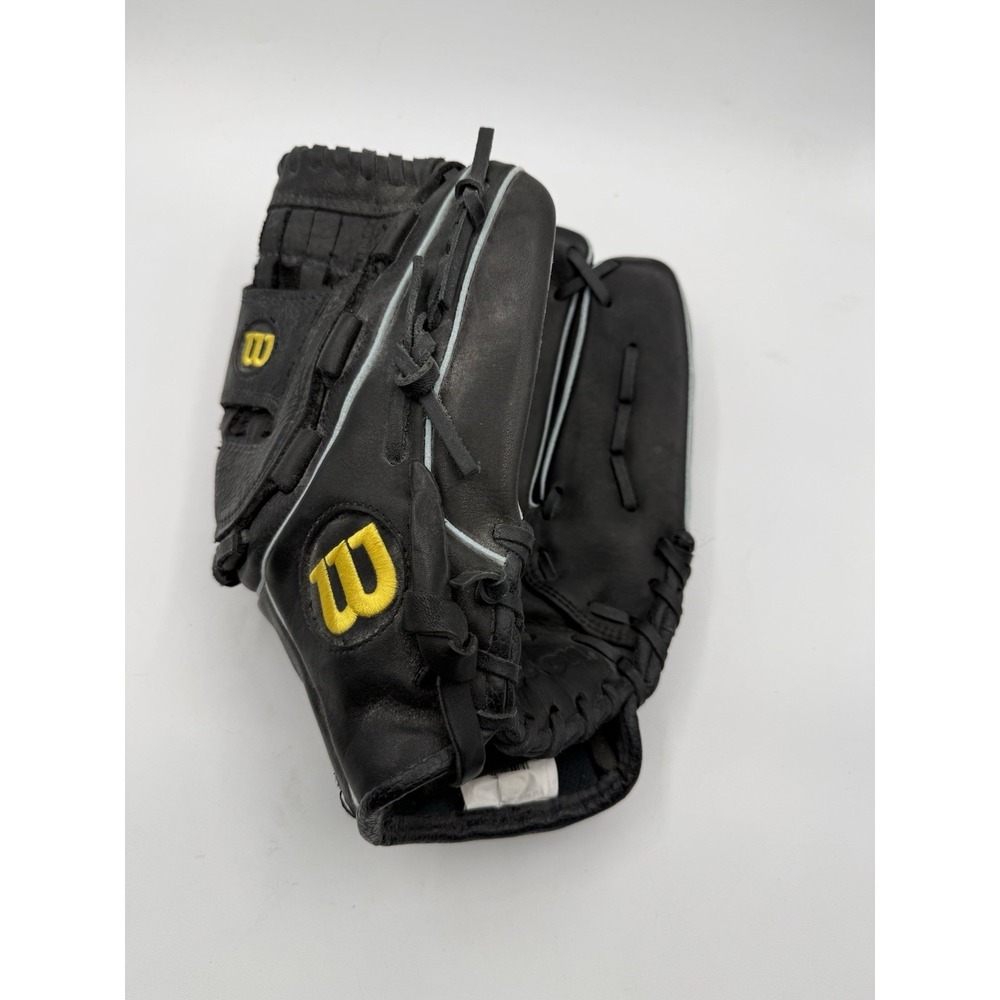 Wilson Baseball Glove A600 12.5" RHT Black Adjustable Wrist Strap, EUC
